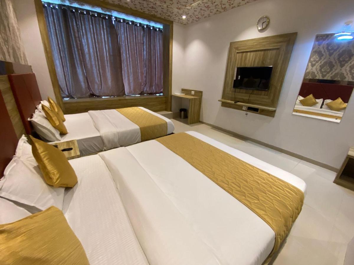 Hotel Bkc Crown - Near Trade Centre, Visa Consulate Mumbai Eksteriør bilde